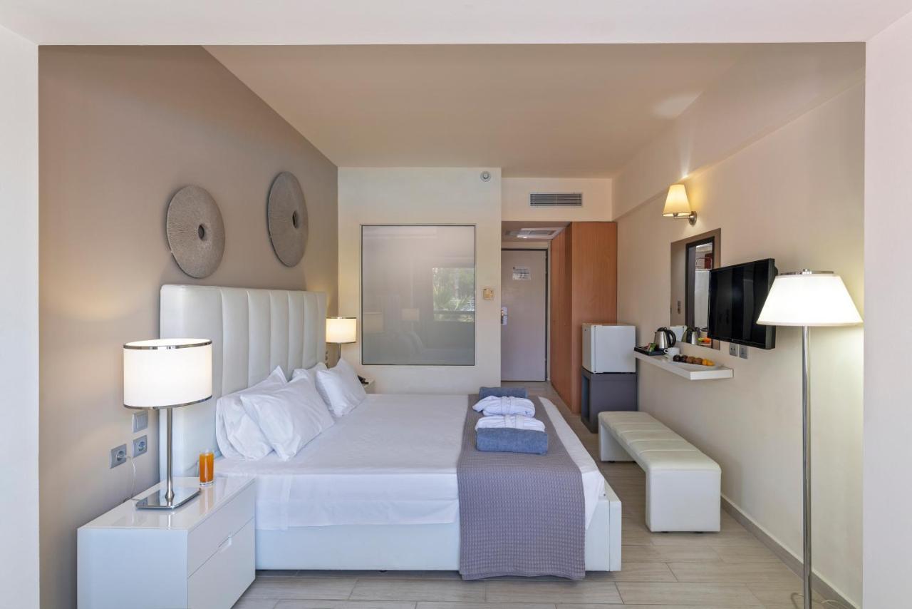 Senses Ocean Blue Sea Side Complex 4*