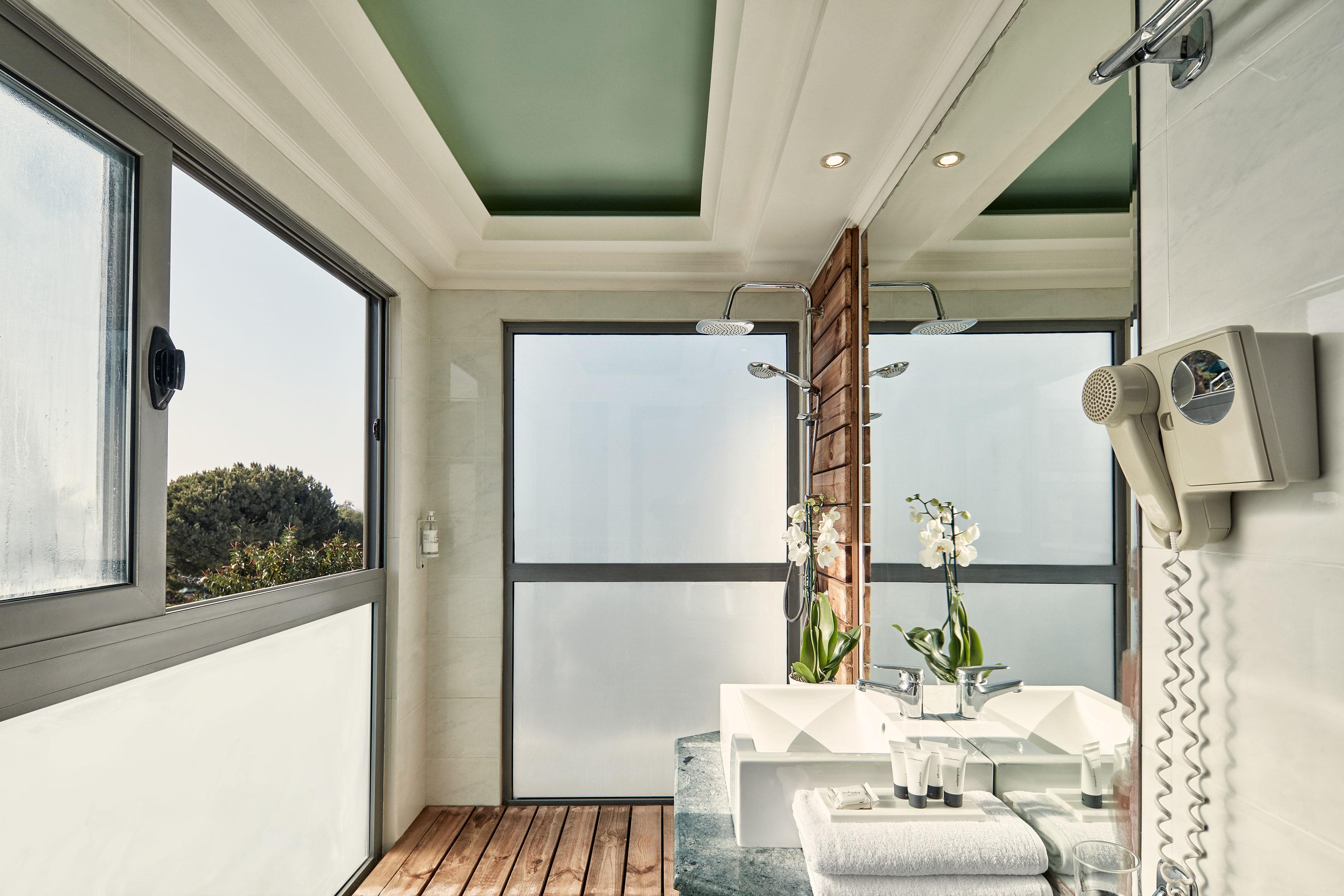 Feriested Senses Ocean Blue Sea Side 4*